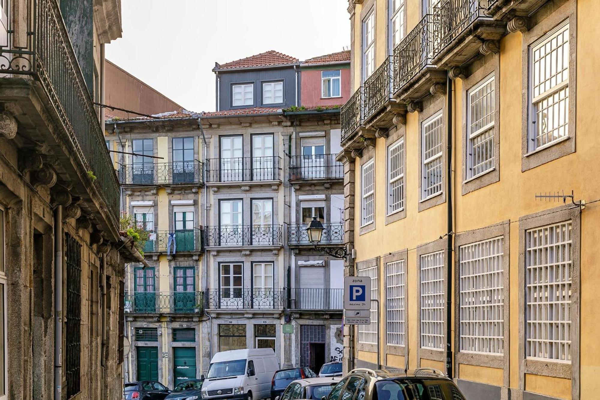 Door 65 - Historical Center Apartments OOporto Extérieur photo