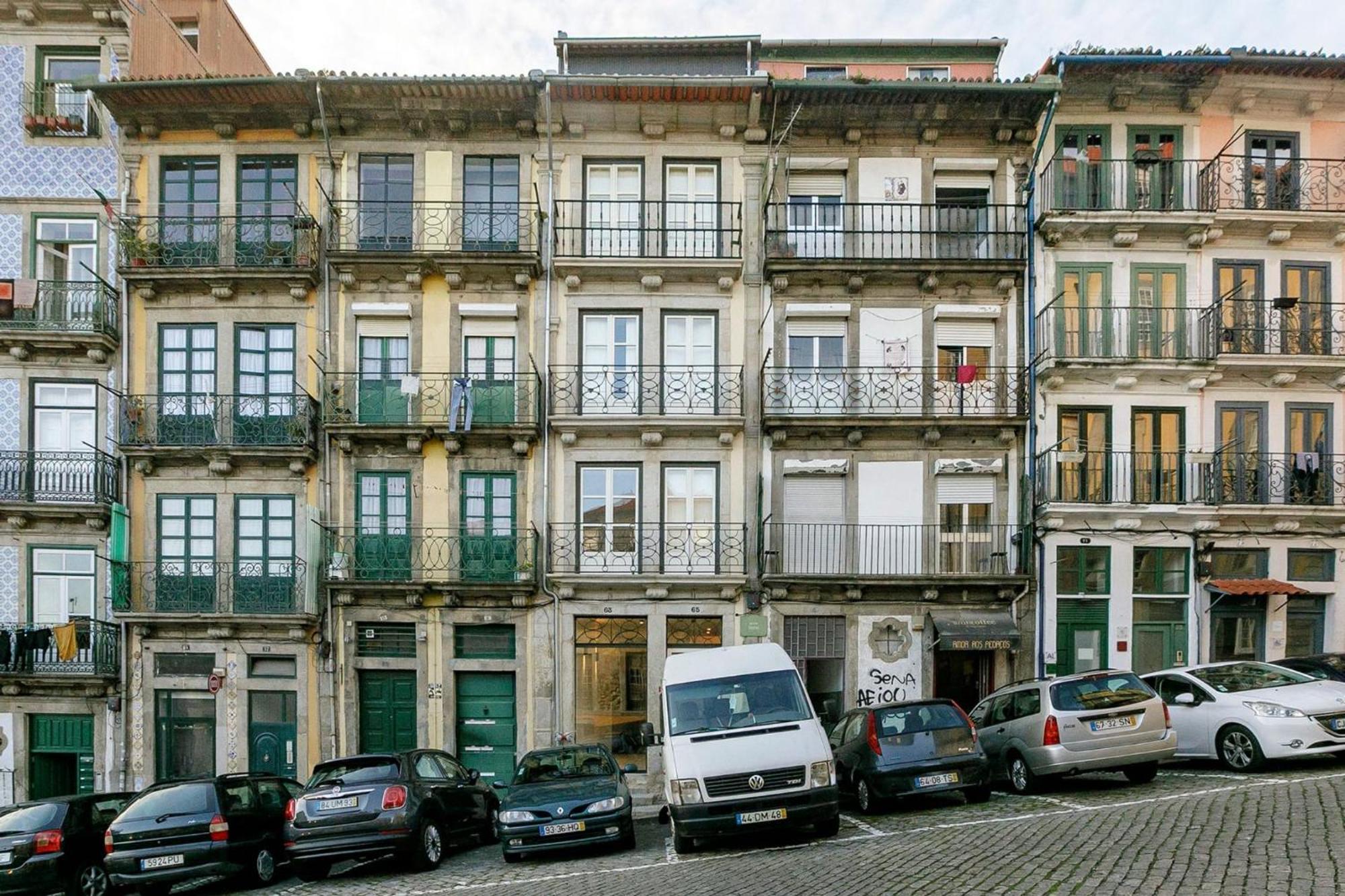 Door 65 - Historical Center Apartments OOporto Extérieur photo